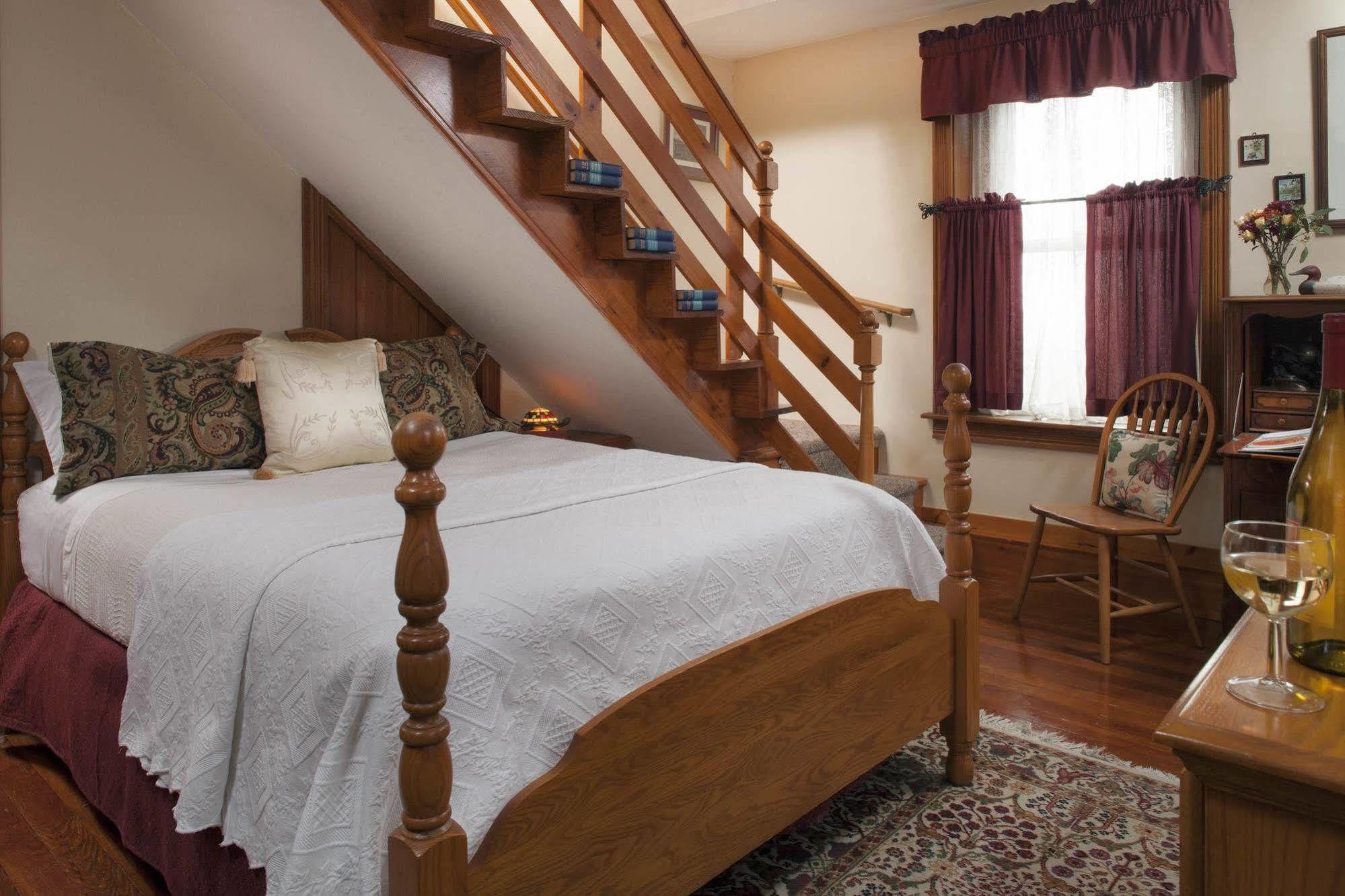 Harvest Moon Bed & Breakfast New Holland Extérieur photo